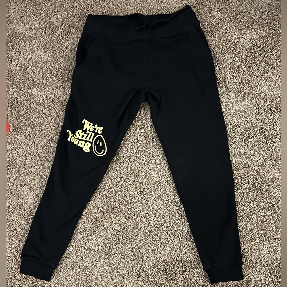 Fanjoy We're Still Young =) Sweatpants